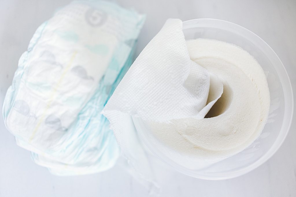 Homemade Wet Wipes | Cheap and Perfect for Sensitive Skin
